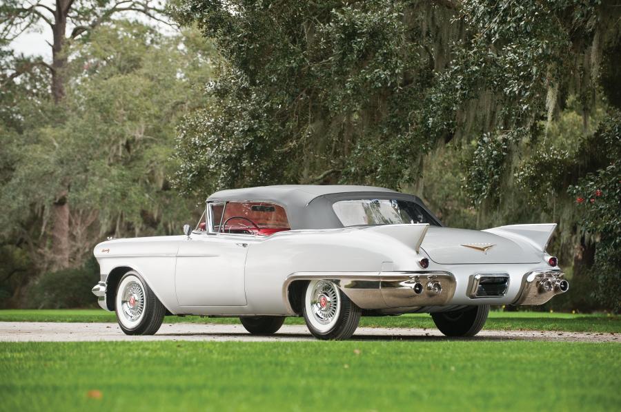  Cadillac Eldorado Biarritz Convertible 1957 года  (фото 80 из 98)